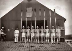 The Harvard varsity crew team on June 18, 1913. View full size. 5x7 glass negative, George Grantham Bain Collection.