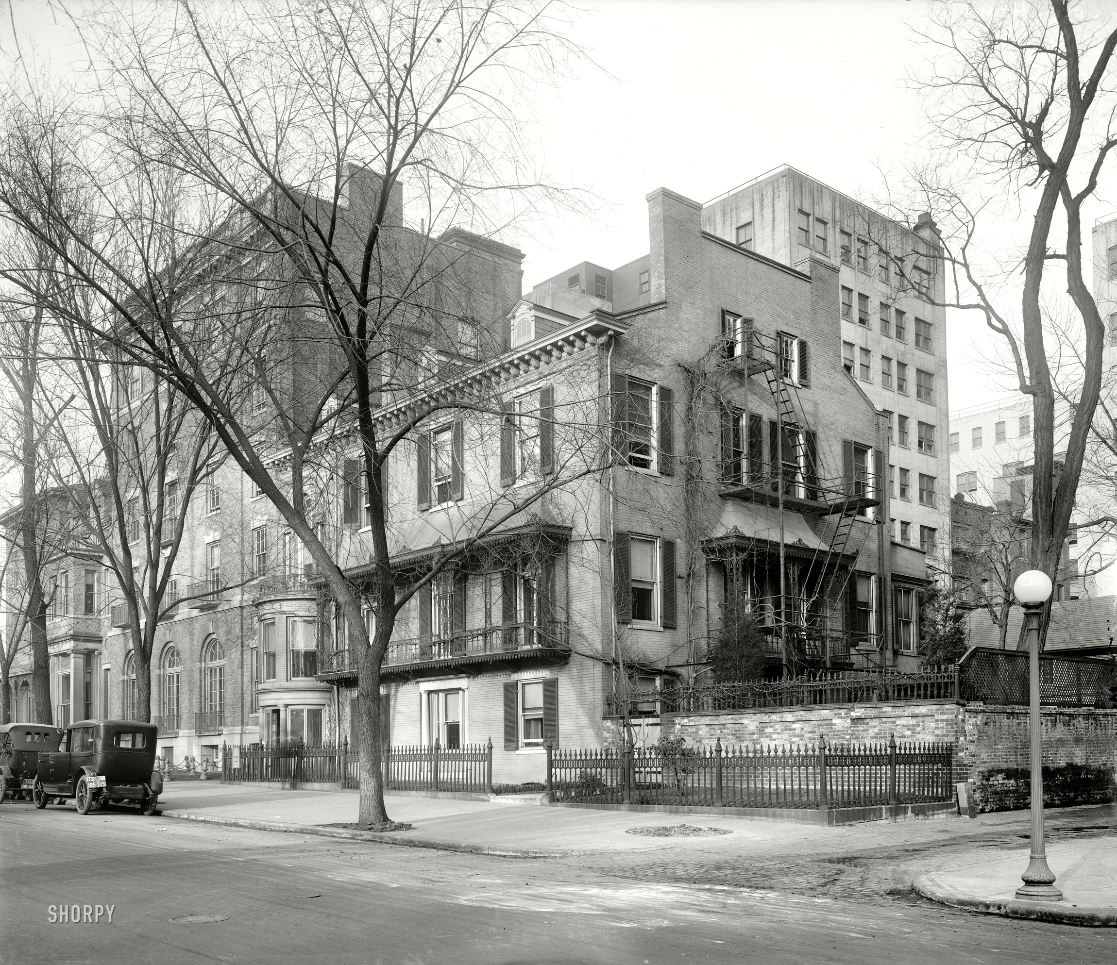Washington, D.C., circa 1920. "Cameron House." Bonus points to the first person to supply an address or Street View.  Harris & Ewing glass neg. View full size.