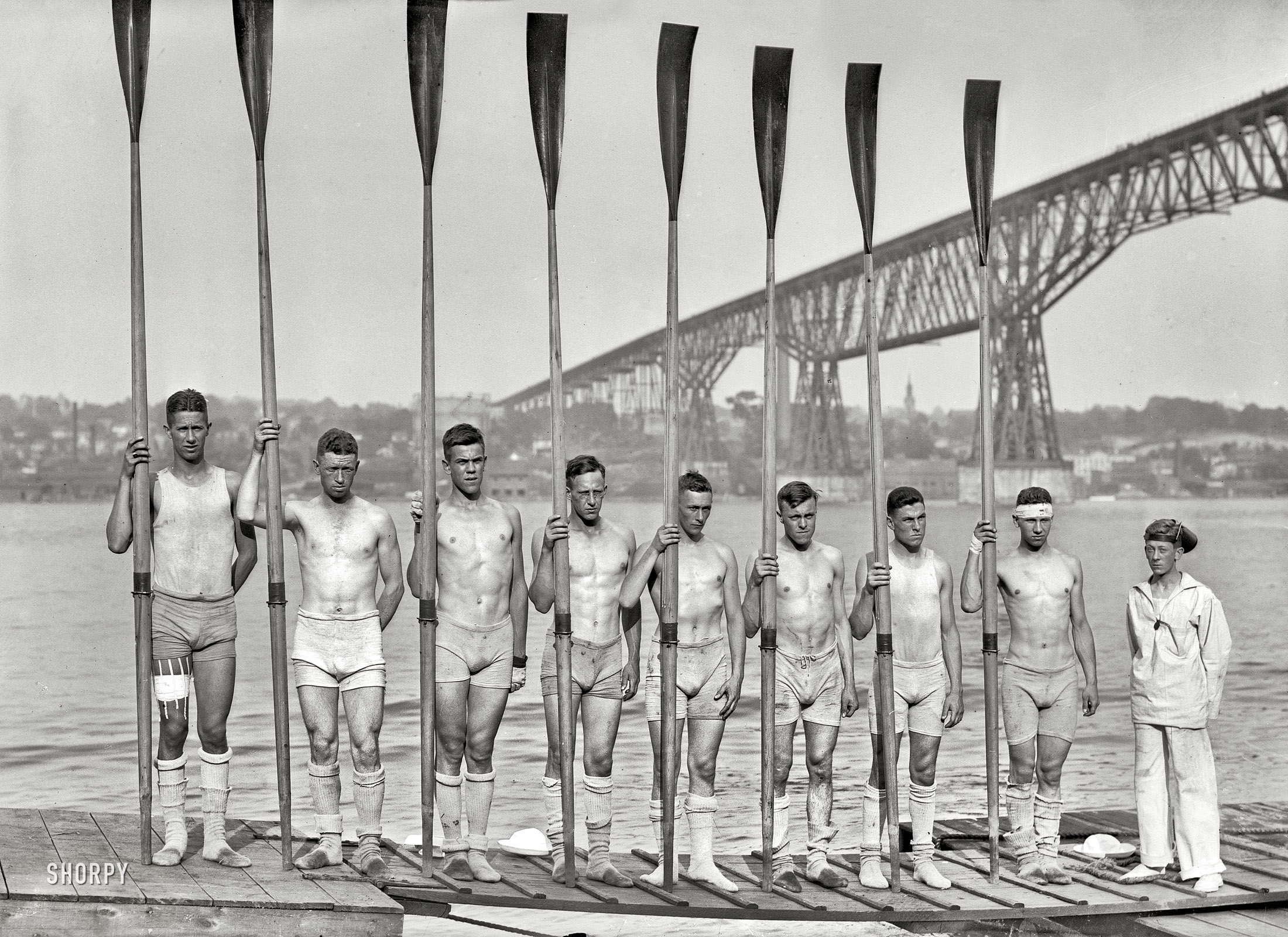June 1914. Poughkeepsie, New York. "Wisconsin freshmen on Hudson River." More rowers from the heyday of the Poughkeepsie Regatta. View full size.