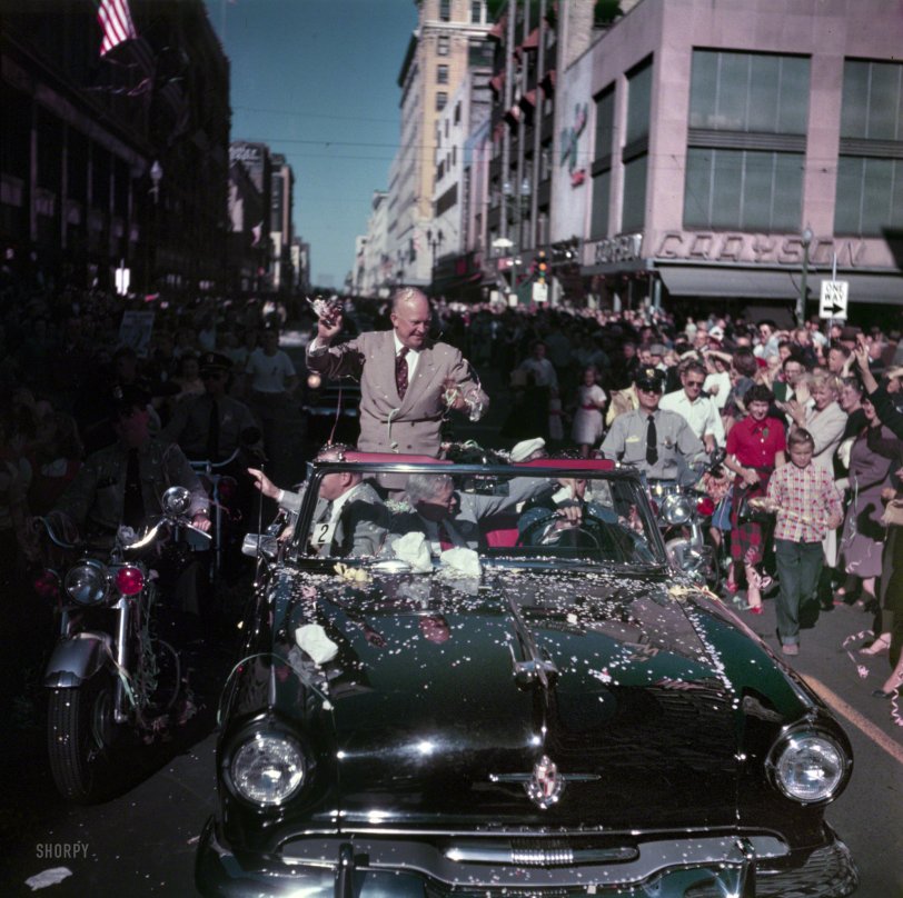 1952. "Republican presidential candidate Dwight Eisenhower in campaign motorcade." Back when Lincoln convertibles were still part of the political scene. Who can name the city? Photo by Charlotte Brooks for the Look magazine assignment "The G.O.P.'s Future Will Be Up to Ike." View full size.
