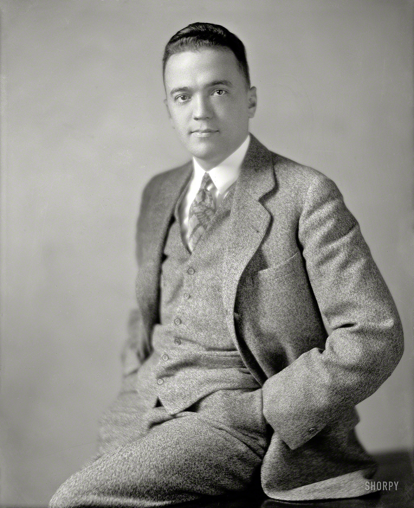 Washington, D.C., circa 1917. "Hoover, John Edgar." The future head of the FBI in his early 20s. Harris & Ewing Collection glass negative. View full size.