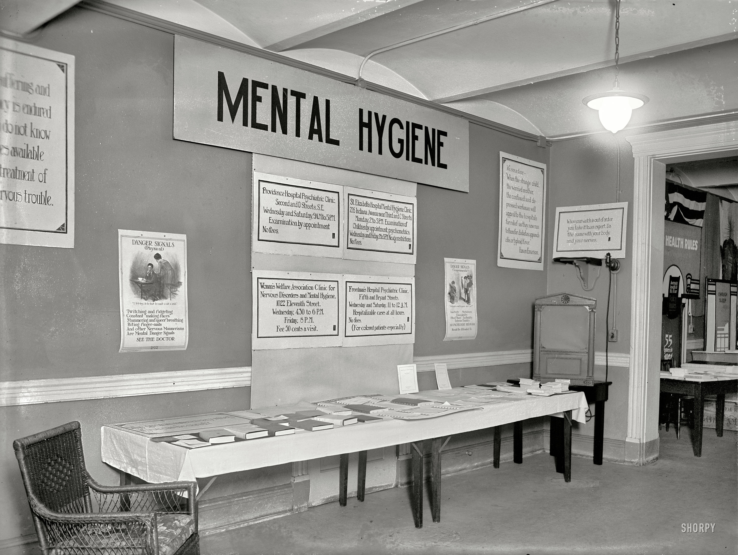 Washington, D.C., 1924. "Exhibit on Mental Hygiene." As we wash our hands, so must we wash our brains. Much poignantly straightforward signage. National Photo Company Collection glass negative. View full size.