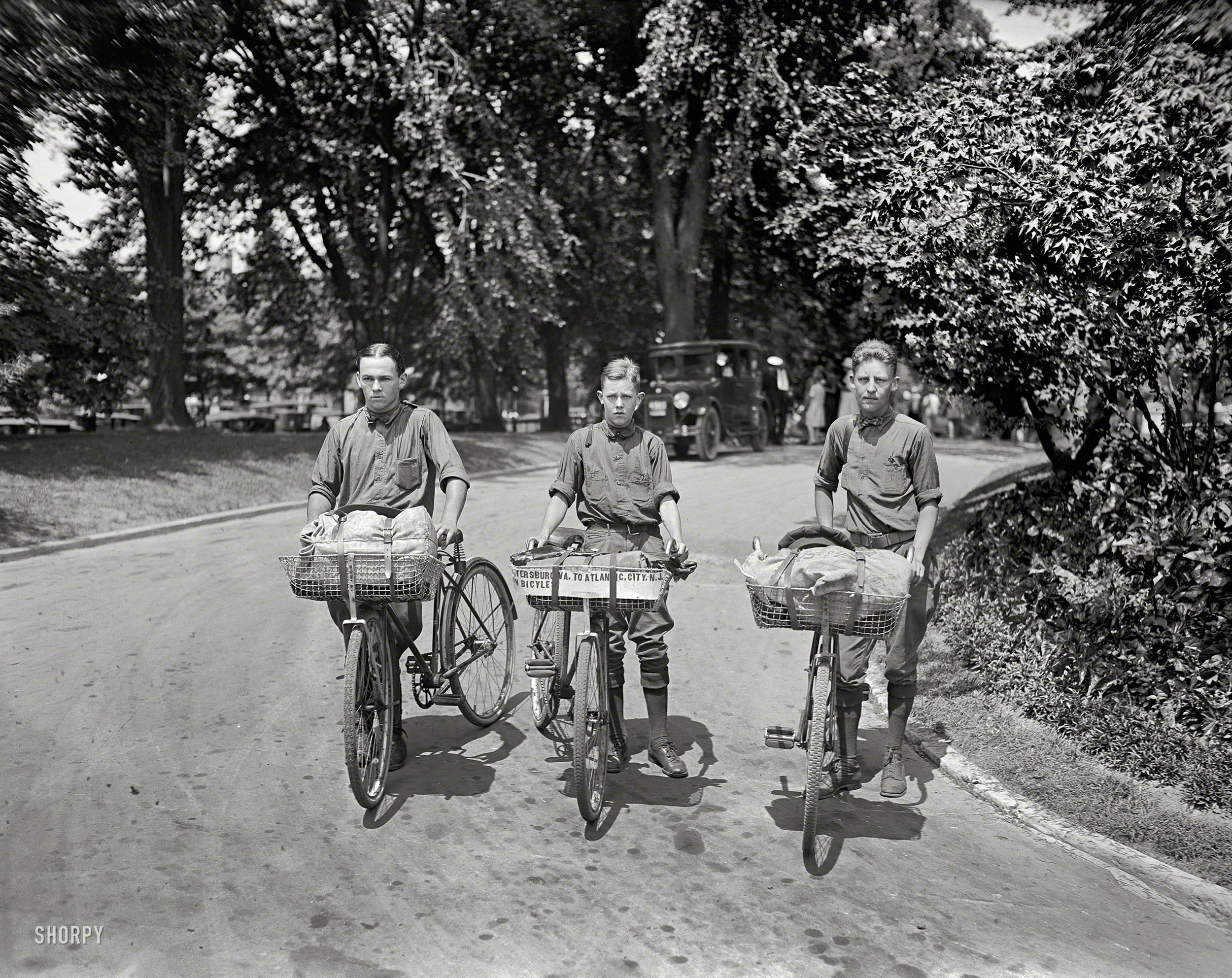 August 8, 1924. "Stewart Shortt, John Ayers, Eliott Smith at White House." Who seem to be bicycling to Atlantic City in August. Might want to loosen those bowties, boys. National Photo Company glass negative. View full size.