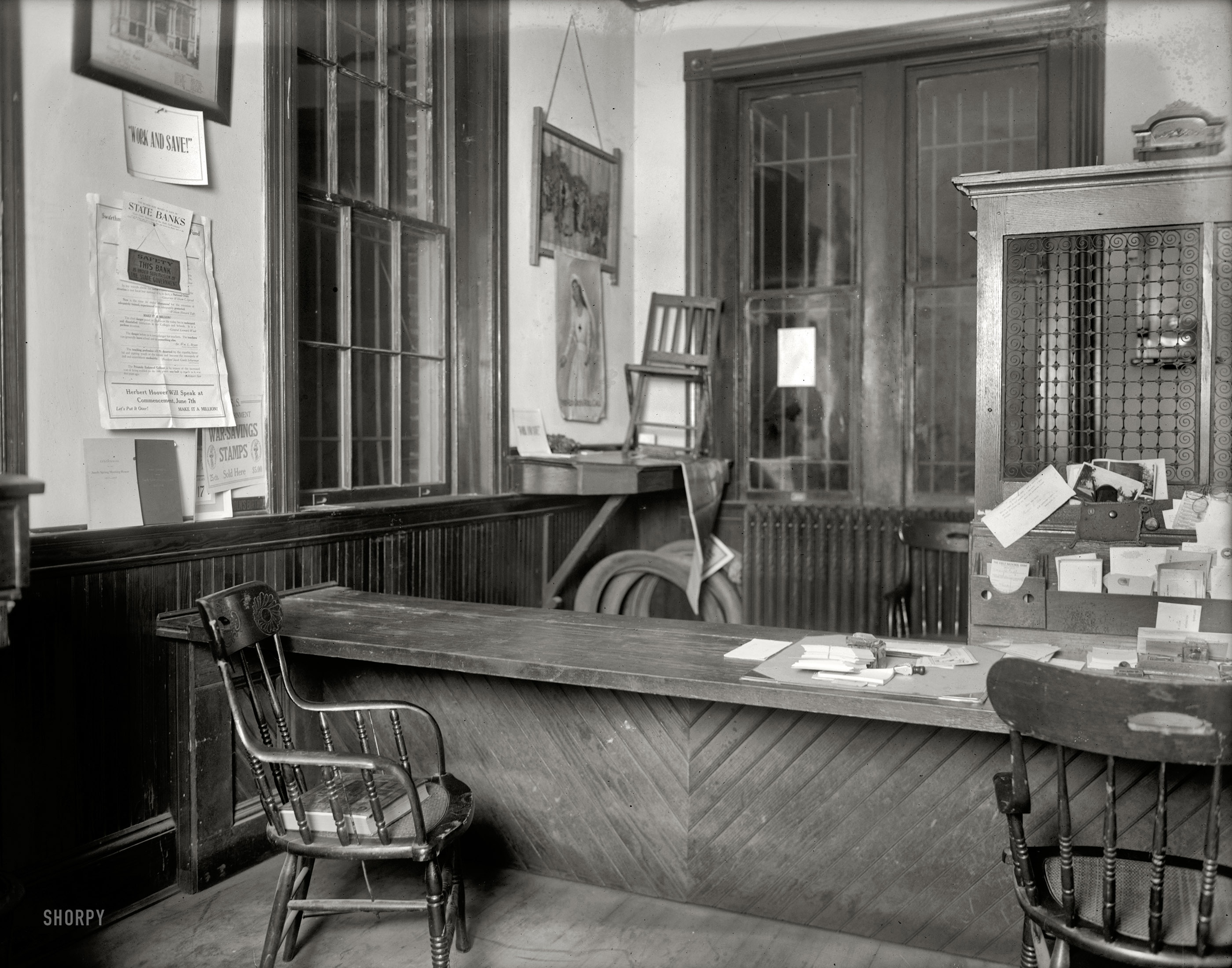 1920. Montgomery County, Maryland. "Sandy Spring Bank Robbery." The First National Bank in Sandy Spring, where on April 26, 1920, seven armed robbers killed one employee, locked the rest in the vault and made off with $5,000 in cash and securities. National Photo Company glass negative. View full size.