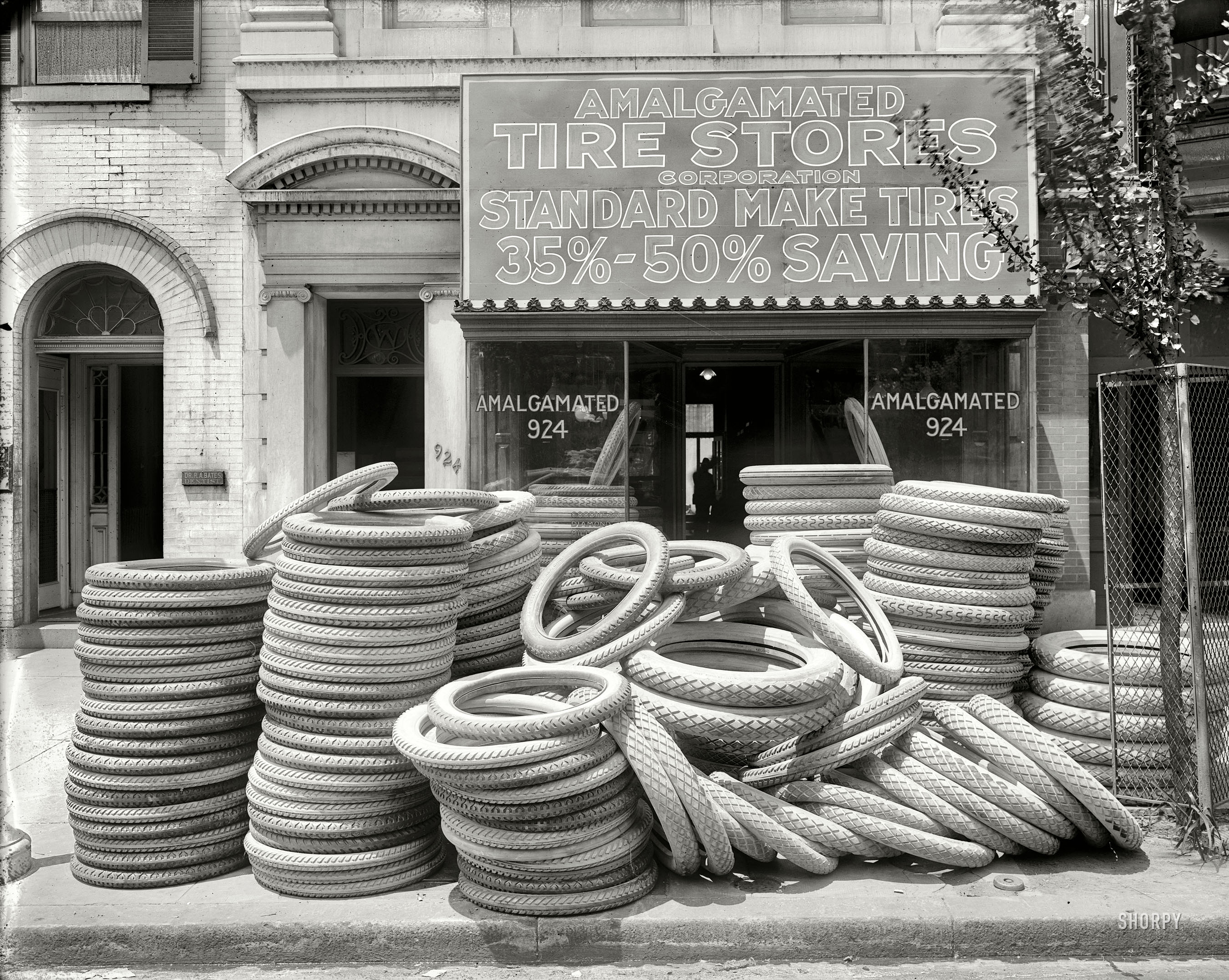 Washington, D.C., circa 1920. "Amalgamated Tire stores, front." Our second glimpse of this fine establishment. National Photo Co. View full size.