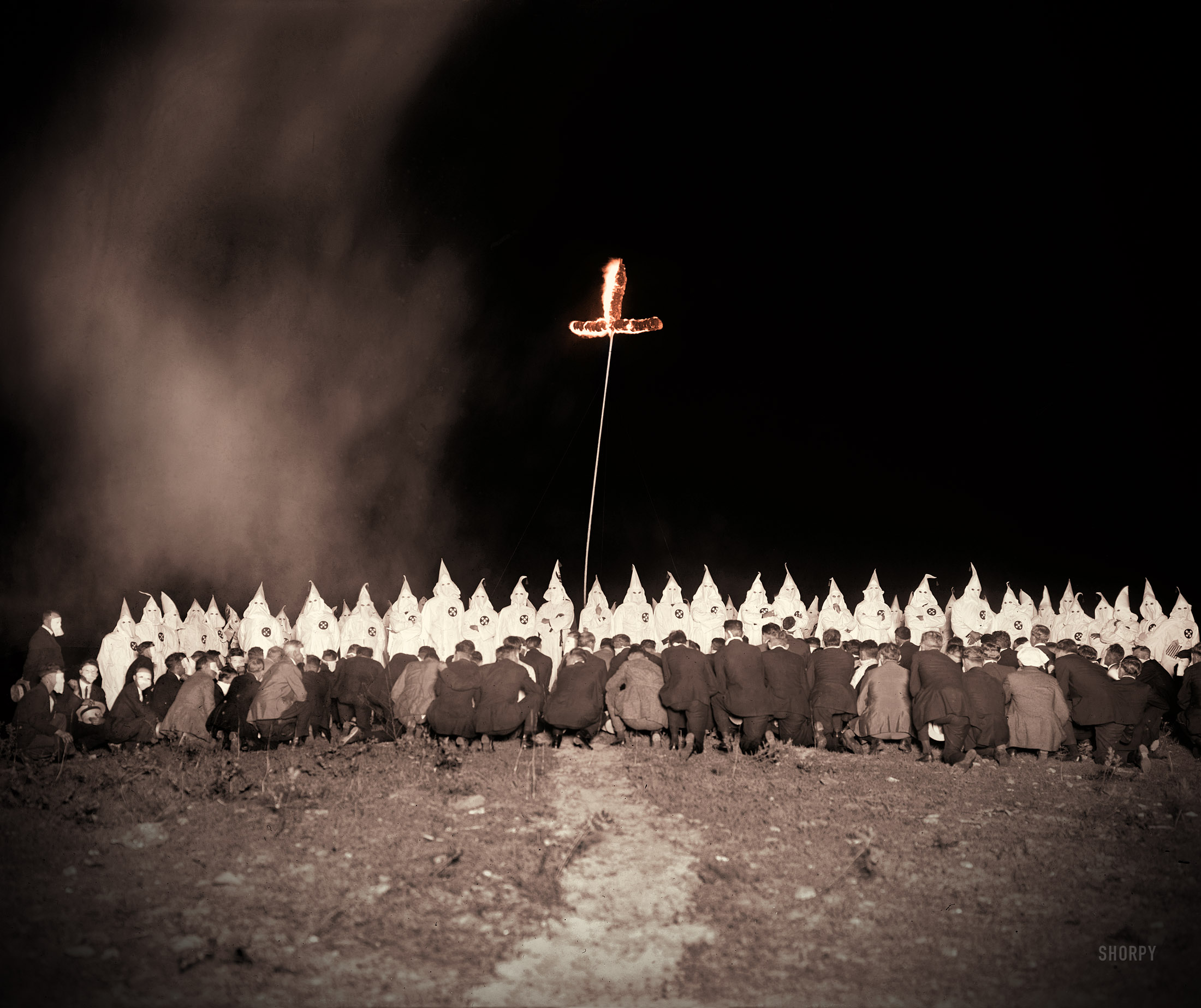 June 28, 1922. Washington, D.C., or vicinity. "Ku Klux Klan meeting." 8x10 inch glass negative, National Photo Company Collection. View full size.