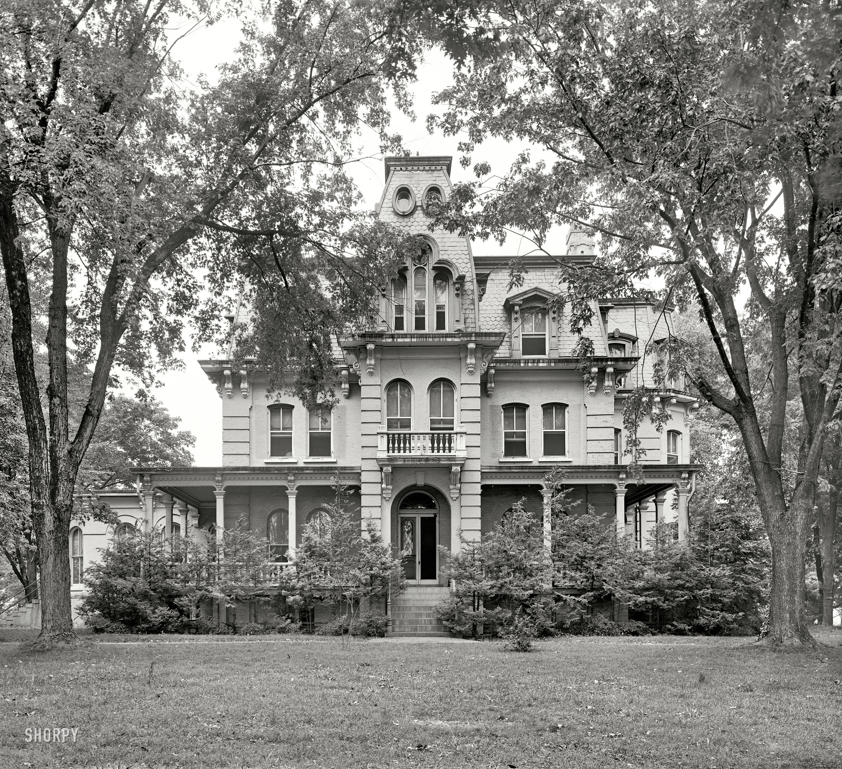&nbsp; &nbsp; &nbsp; UPDATE: The location is the old Maplewood estate near Lewinsville in Fairfax County, Virginia; the 1874 Second Empire mansion, at 7676 Old Springhouse Road in what's now McLean, was known as Villa Nuova. The residence was demolished in 1970; whatever connection it might have had to Woodrow Wilson is unknown. Hat tip to Shorpy member Wiggy.
Circa 1925. "Woodrow Wilson house." No other information provided. (Not pictured: Tweety and Sylvester in the parlor, going at it hammer and tongs.) National Photo Company Collection glass negative. View full size.