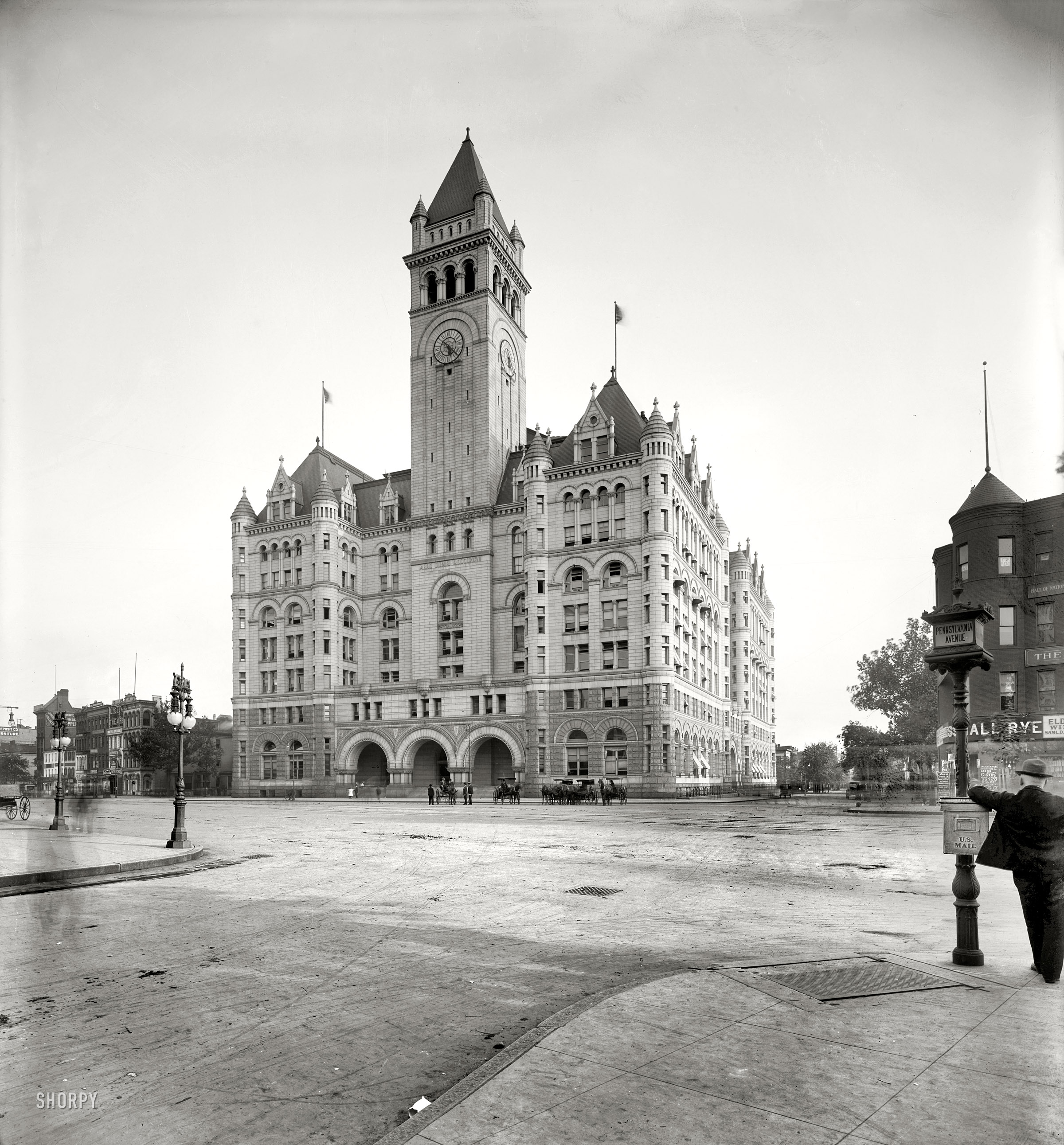 Washington, D.C., circa 1905. "P.O. Dept." The Old Post Office on Pennsylvania Avenue. National Photo Company Collection glass negative. View full size.