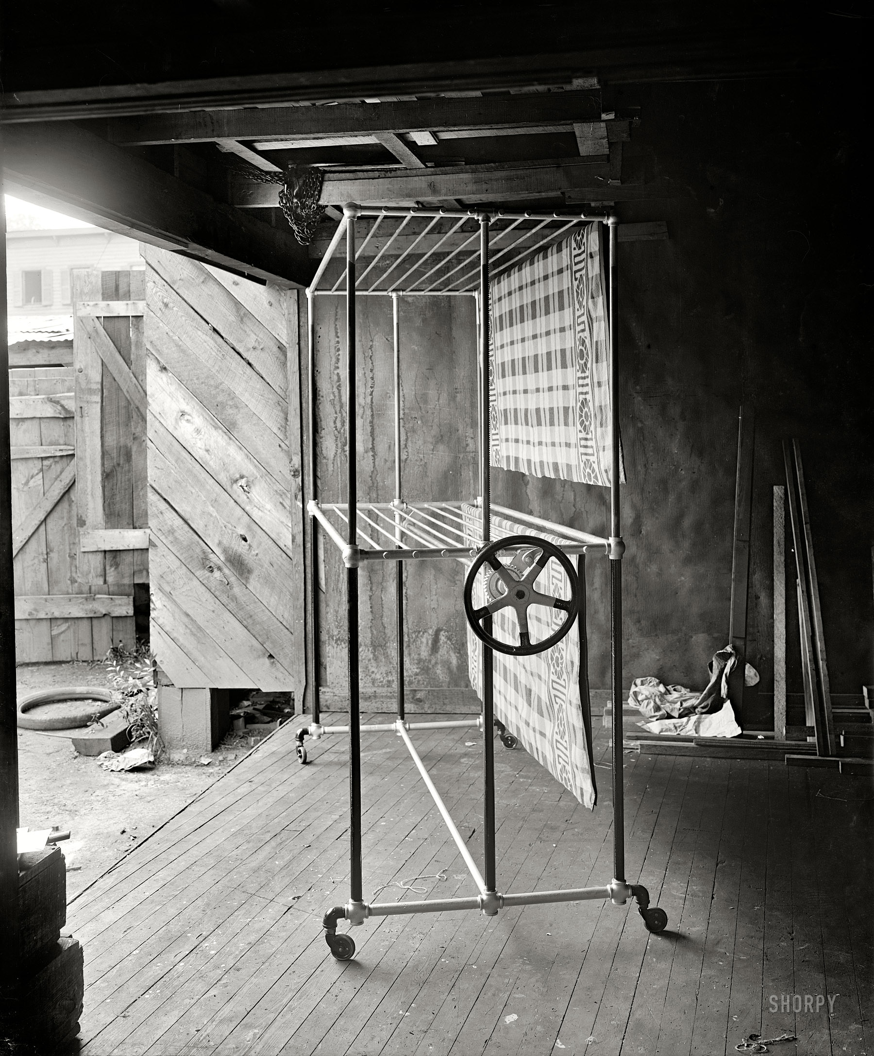 Washington, D.C., circa 1922. "Abe Cohen." Probably not Abe himself, but you never know. This is just the kind of malevolent-looking contraption that keeps Stephen King in business. National Photo glass negative. View full size.