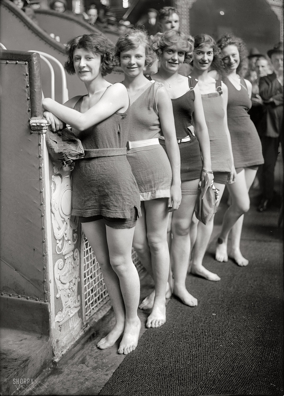 New York, July 5, 1921. "Whirl Girls." Our second look at chorus girls for "The Broadway Whirl," a musical comedy revue at the Times Square Theatre. 5x7 glass negative, George Grantham Bain Collection. View full size.