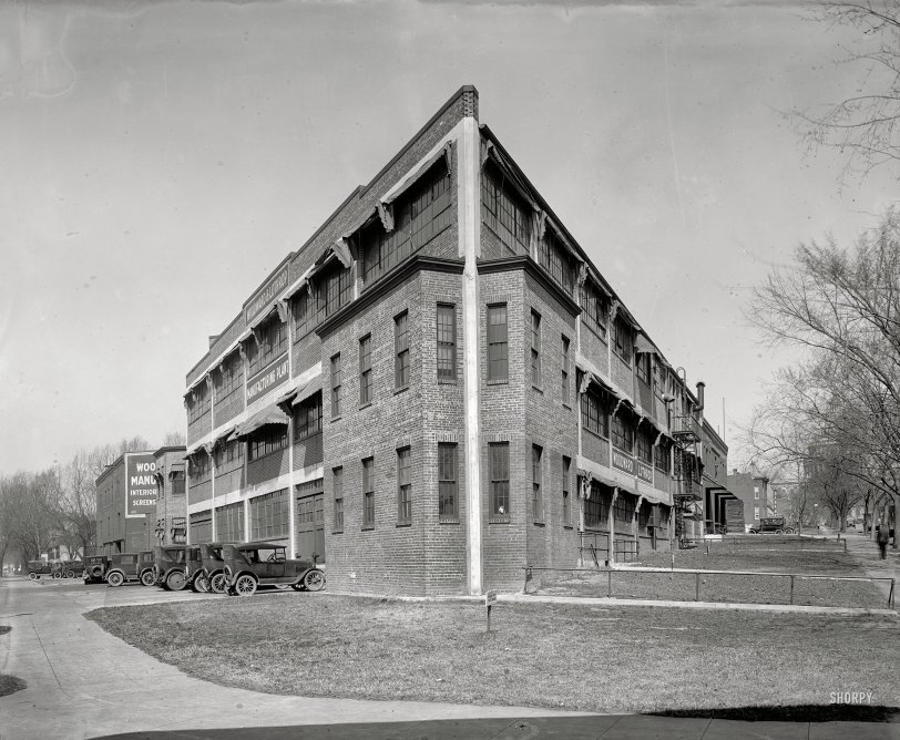 Circa 1926. "Woodward &amp; Lothrop warehouse." Manufacturing plant for the long-gone D.C. department store. National Photo glass negative. View full size.
