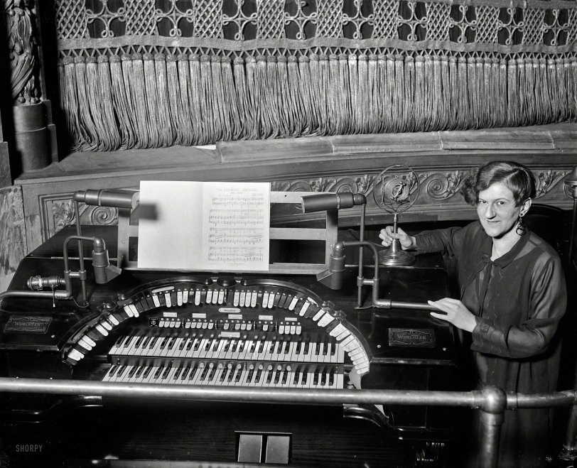 Keith's Organ: 1928