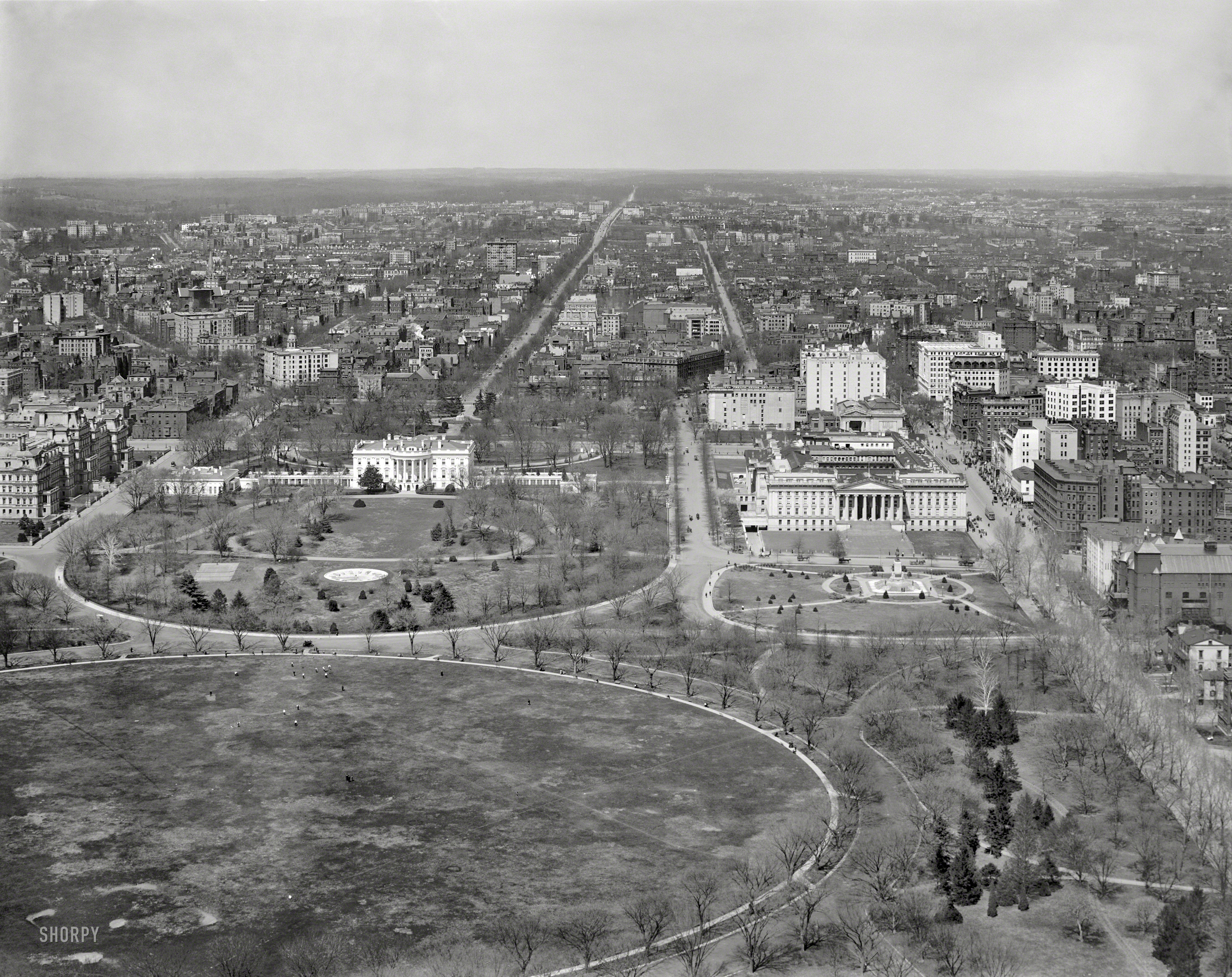 Circa 1911, our second selection from the panoramic series "Washington from Washington Monument." Landmarks include the State, War & Navy Building at left; the White House and Ellipse; and U.S. Treasury. 8x10 inch dry plate glass negative, Detroit Publishing Company. View full size.