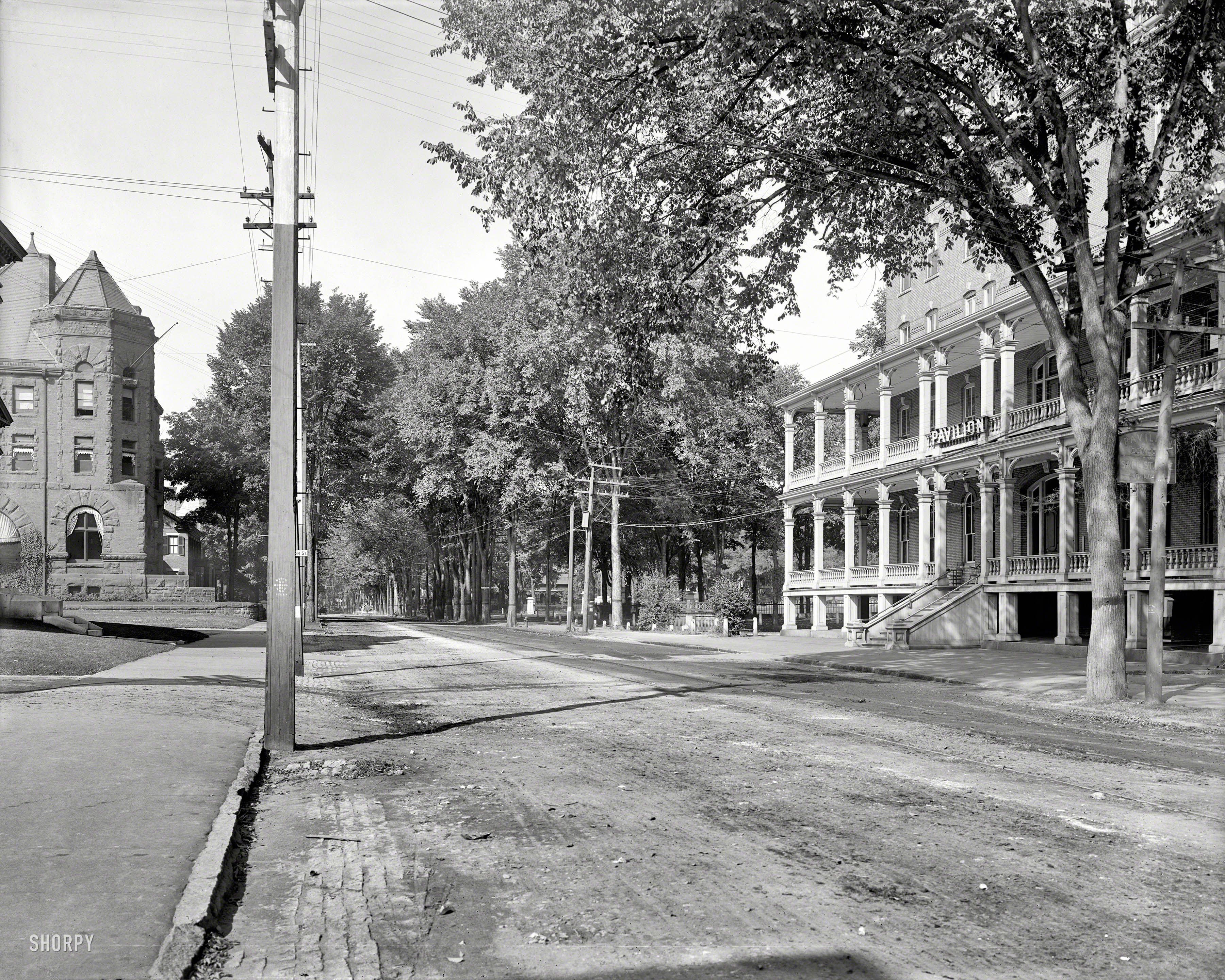 Circa 1904. "State Street and Pavilion Hotel, Montpelier, Vermont." 8x10 inch dry plate glass negative, Detroit Publishing Company. View full size.