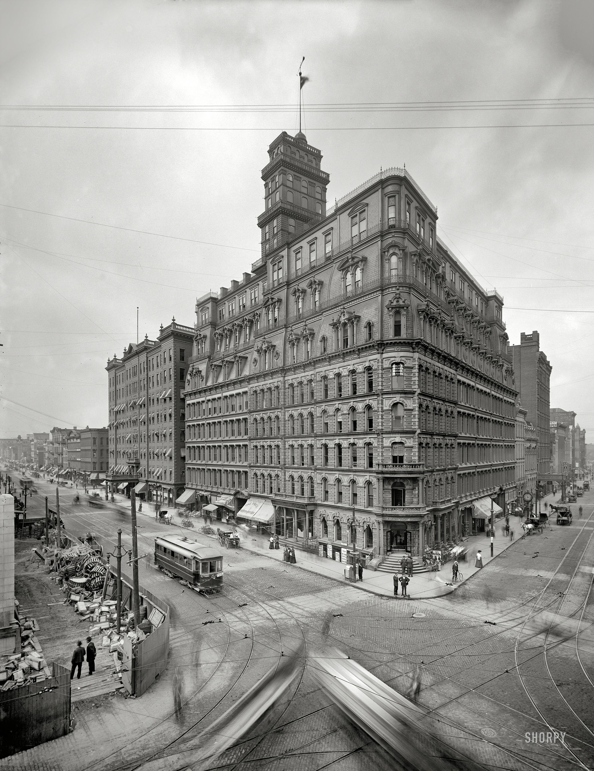 "Powers Building, Rochester, N.Y., 1904." Detroit Publishing. View full size.