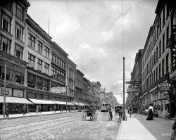 Toledo, Ohio, circa 1905. "Summit Street." Home to cut-rate cigars and a bunch of bananas. 8x10 glass negative, Detroit Publishing Company. View full size.