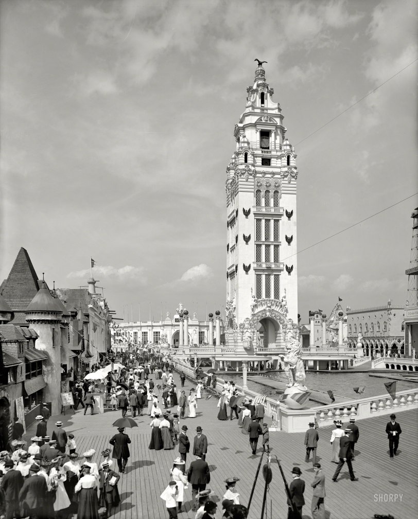 Coney Island, New York, circa 1905. "In Dreamland." Meet you over at Canals of Venice. 8x10 inch glass negative, Detroit Publishing Company. View full size.
