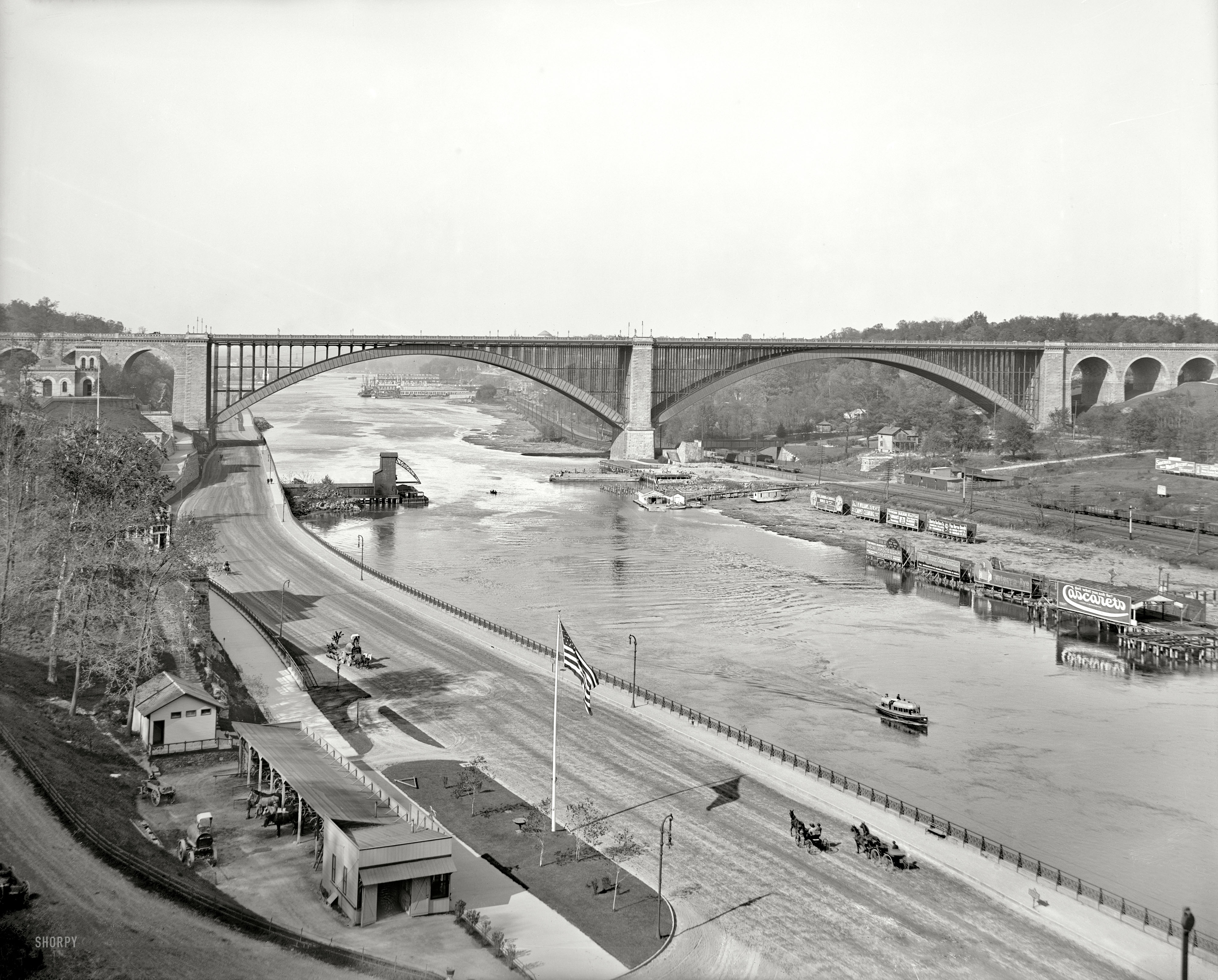 New York circa 1905. "The Harlem River from High Bridge. View of Harlem River Speedway and Washington Bridge." 8x10 inch glass negative. View full size.