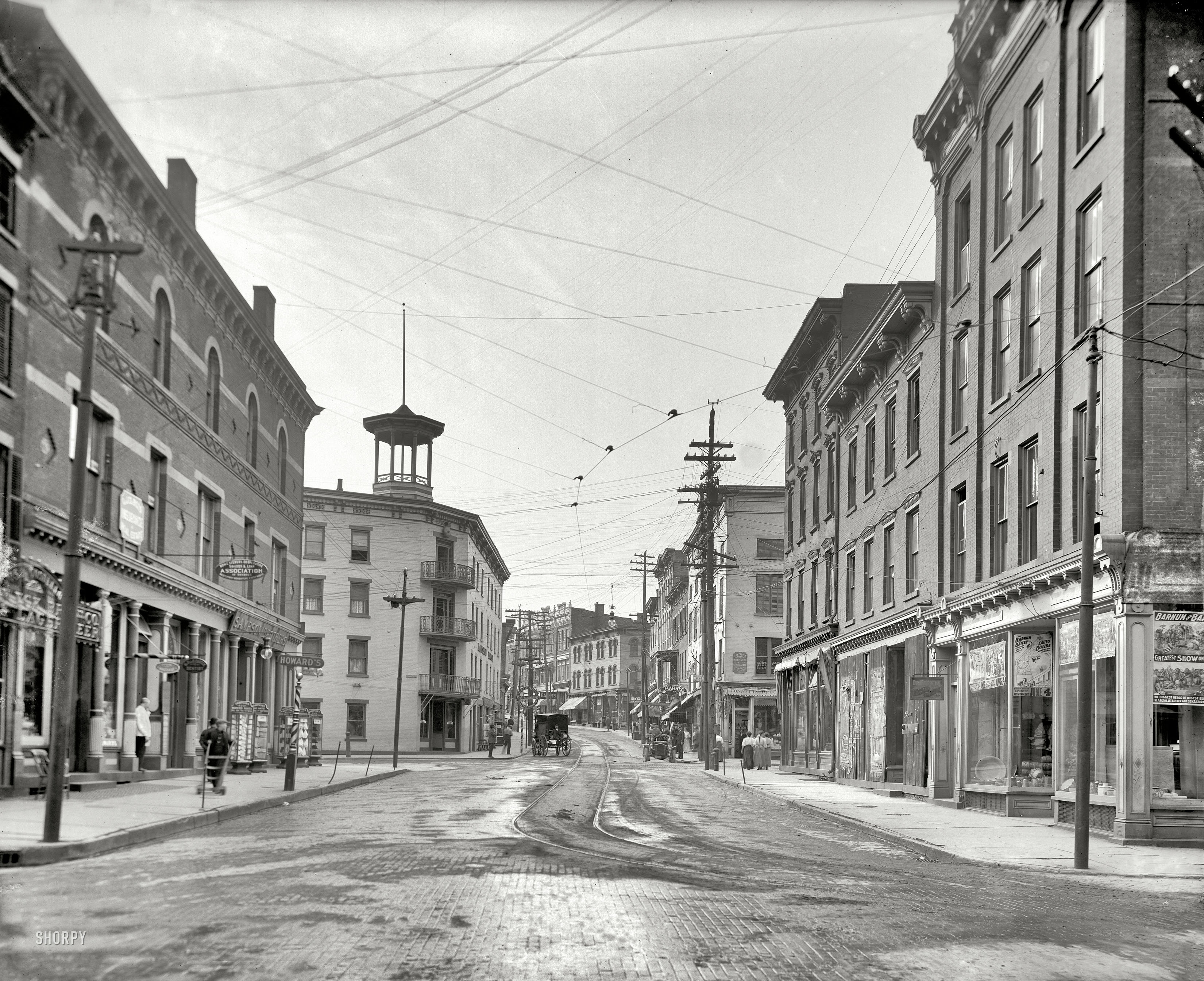 Circa 1906. "Broadway, Kingston, New York." 8x10 inch dry plate glass negative, Detroit Publishing Company. View full size.