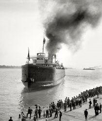 Circa 1901. "Pere Marquette transfer boat 17." These steamers were operated on various Great Lakes waterways by the Pere Marquette railroad. View full size.