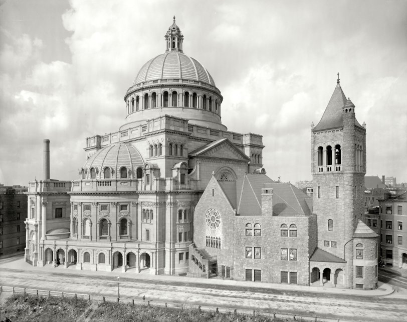 Boston, Massachusetts, circa 1907. "First Church of Christ, Scientist." 8x10 inch dry plate glass negative, Detroit Publishing Company. View full size.
