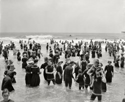 The Jersey Shore circa 1910. "Bathers at Atlantic City." Many of them gamely striking a pose for the camera as they peer into the existential void. 8x10 inch dry plate glass negative, Detroit Publishing Company. View full size.