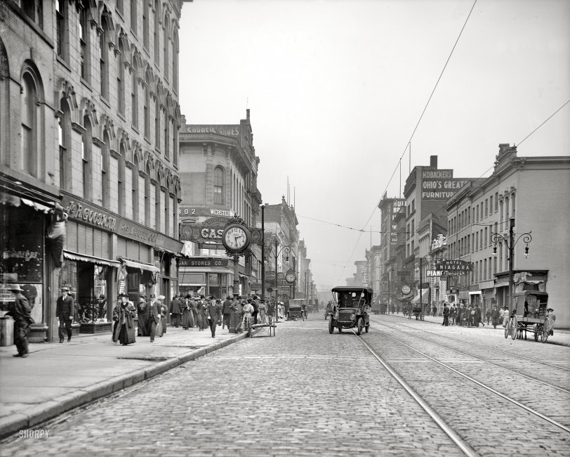 Summit Street: 1909