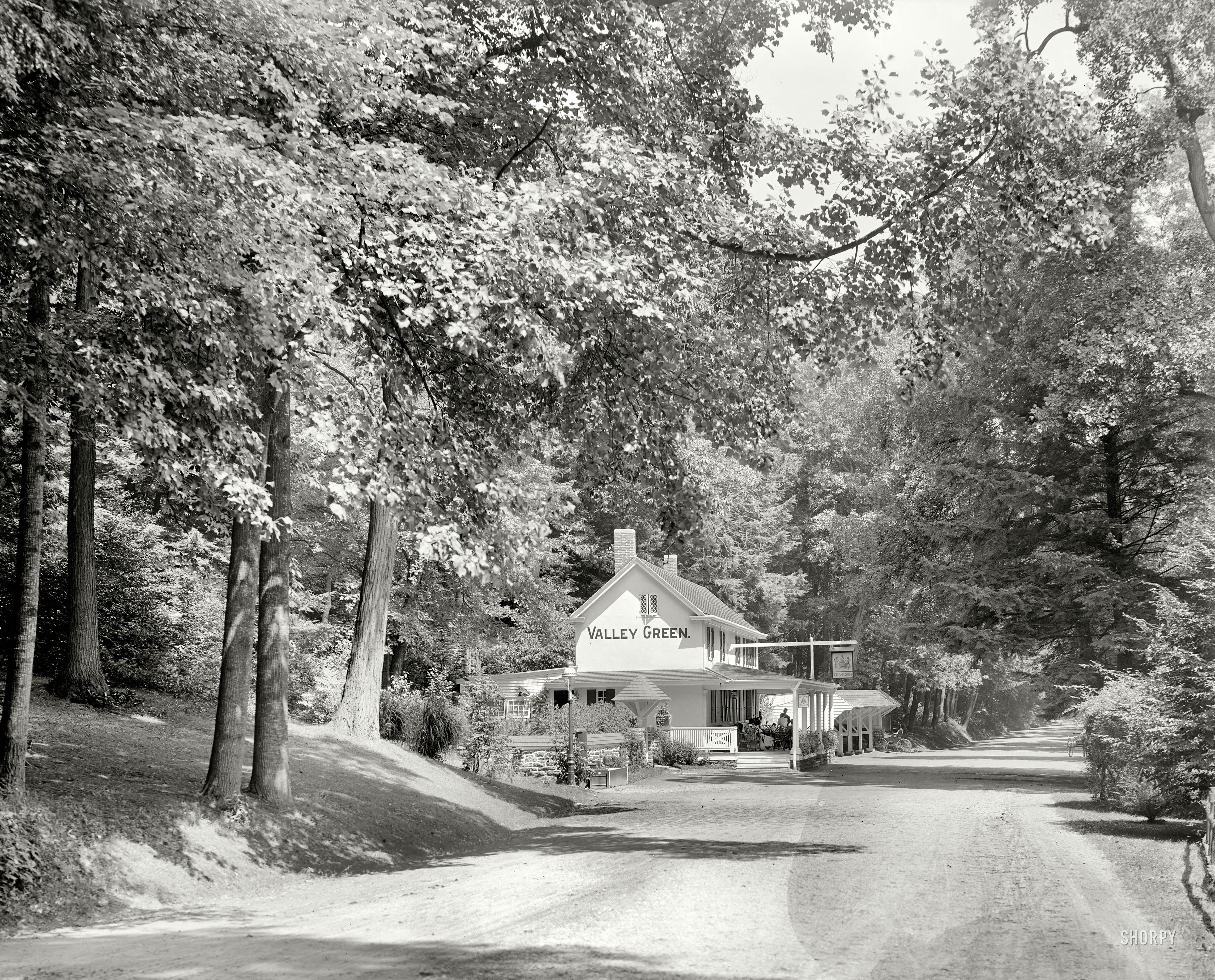 Philadelphia circa 1909. "Valley Green, Fairmount Park." Back in the day, less green than gray. 8x10 glass negative, Detroit Publishing Co. View full size.