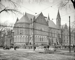 Campus Life: 1910