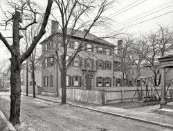 Multi-Story Dwelling: 1910
