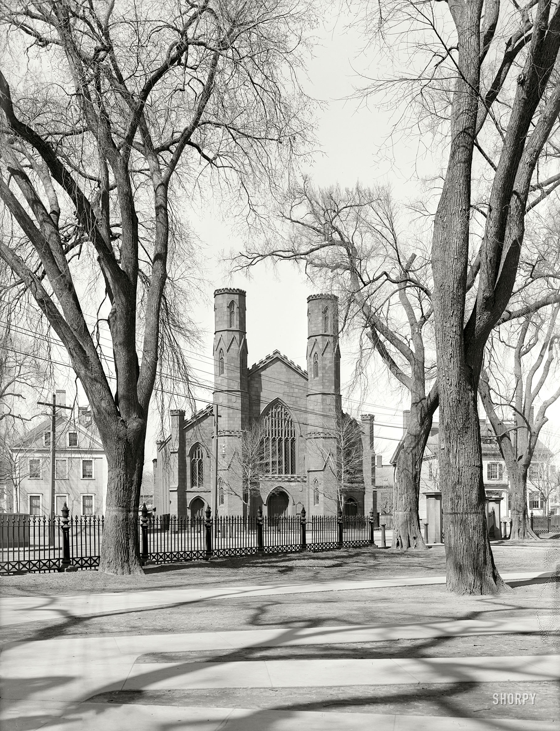 Salem, Mass., circa 1910. "Salem Witch Museum (former East Church), 19½ Washington Square." Be sure to stop by our gift shop's exclusive boo-tique. 8½ x 6½ inch glass negative, Detroit Publishing Company. View full size.