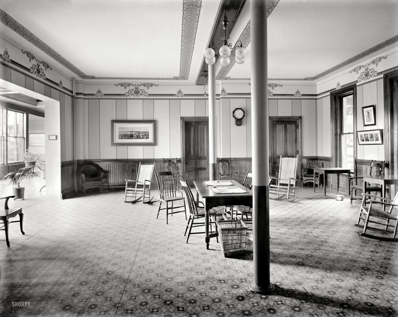 The Writing Room: 1905