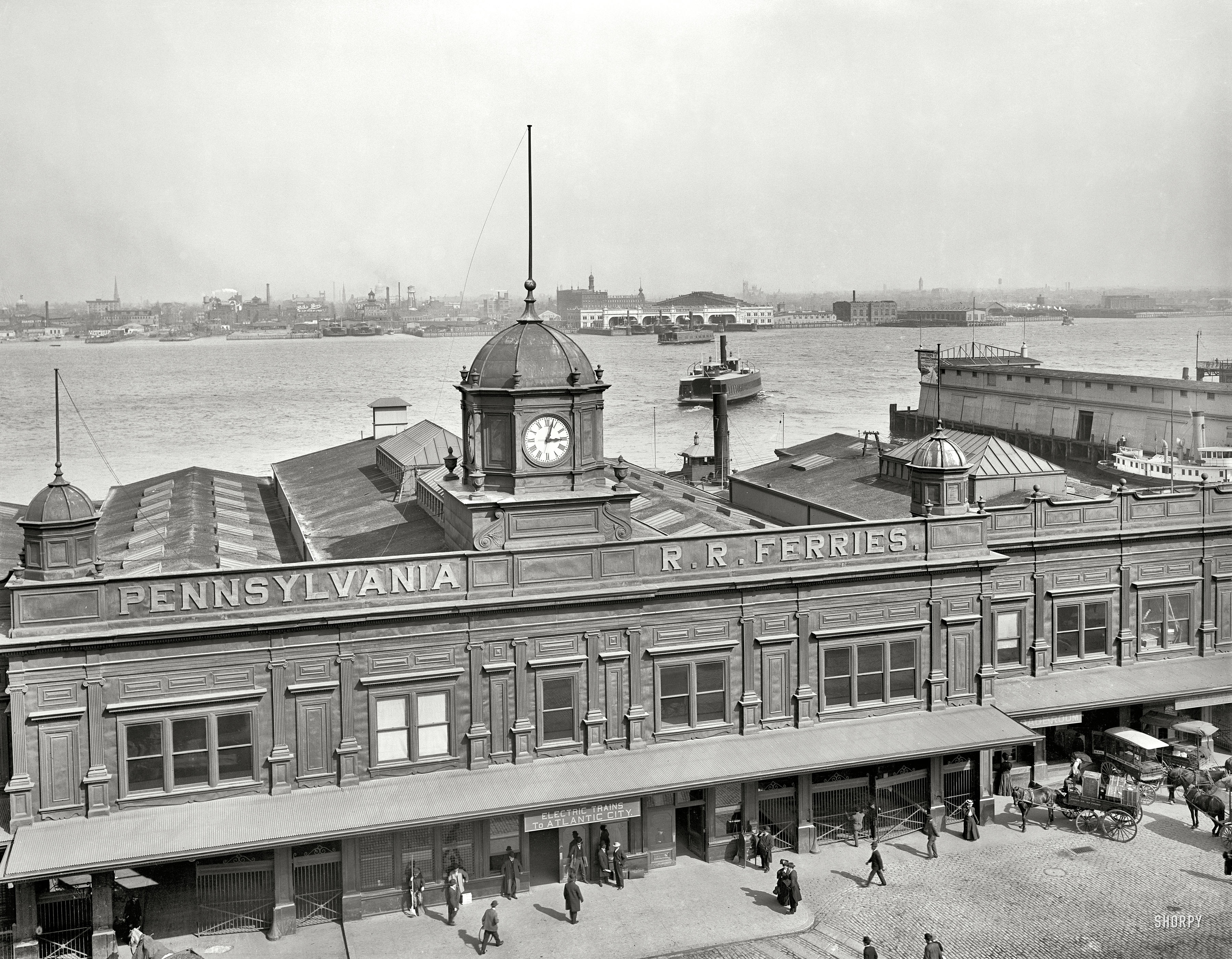 Philadelphia circa 1908. "Pennsylvania R.R. ferry terminal, Market Street." Across the Delaware River we can see the Campbell's Soup factory in Camden. 8x10 inch dry plate glass negative, Detroit Publishing Company. View full size.