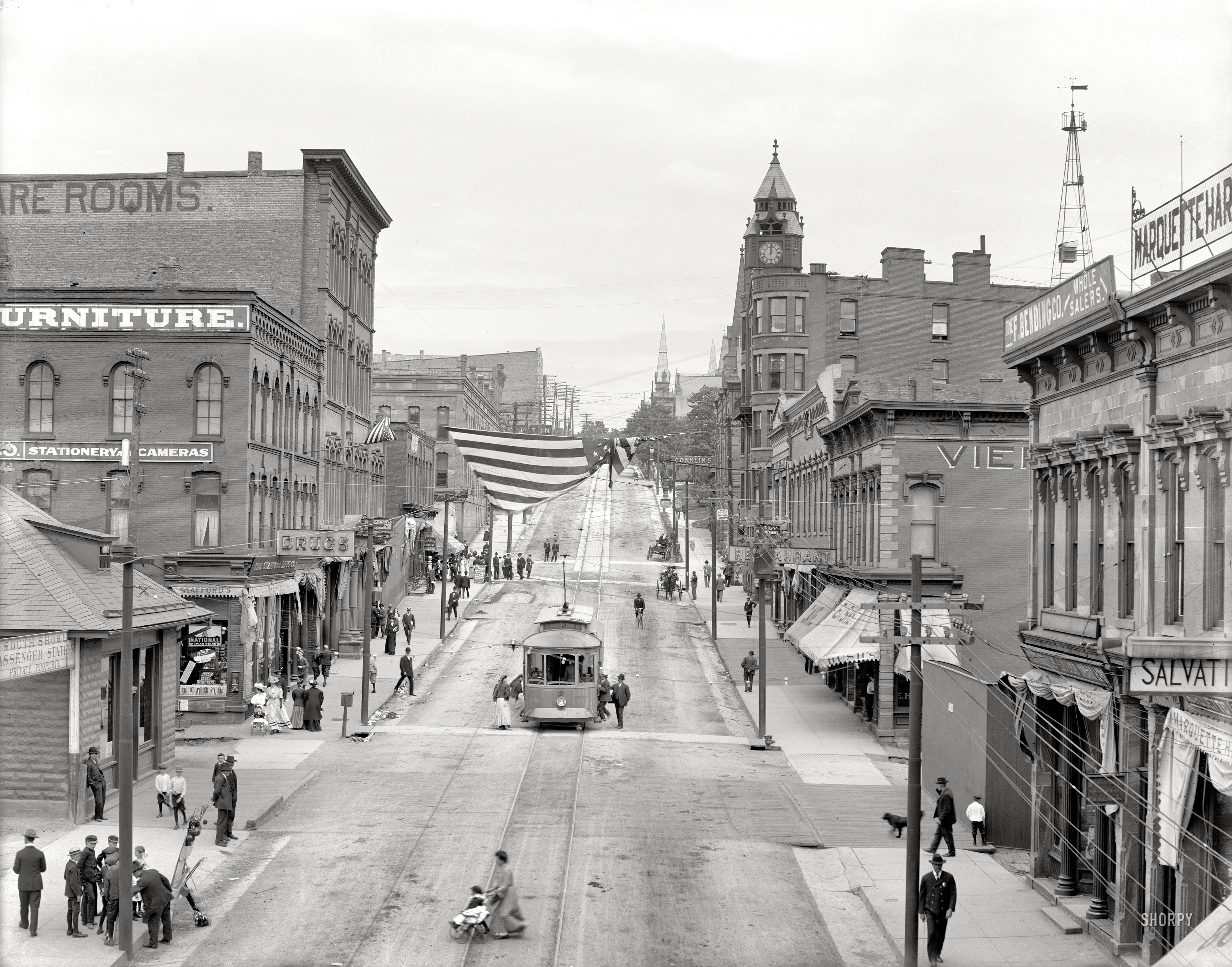 Circa 1909. "Marquette, Michigan. Front Street." 8x10 inch dry plate glass negative, Detroit Publishing Company. View full size.