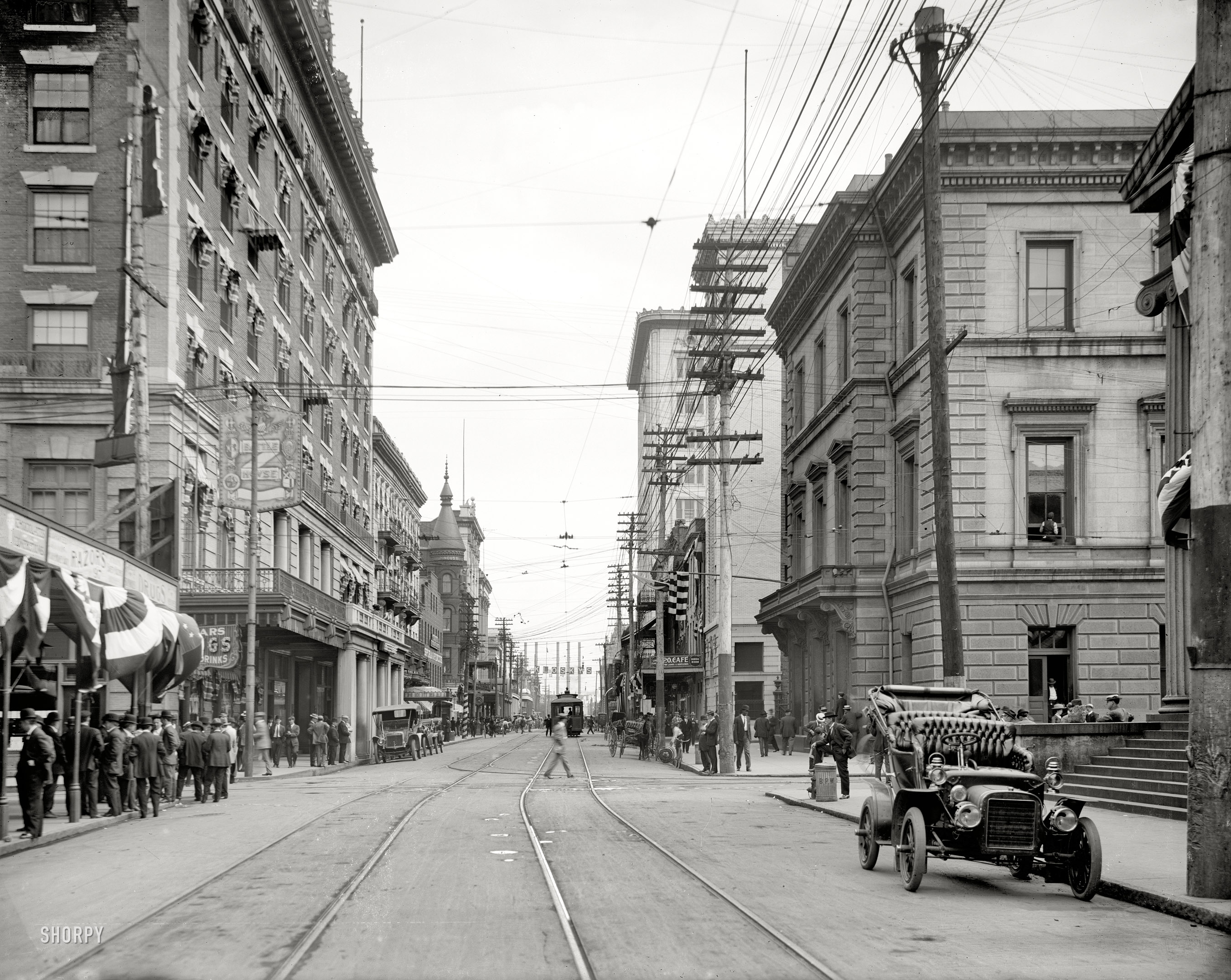 Mobile, Alabama, circa 1910. "Royal Street looking south from St. Francis." 8x10 inch dry plate glass negative, Detroit Publishing Company. View full size.