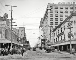 Jacksonville, Florida, circa 1910. "Hogan Street." Home to Dr. Williams, Alveolar Dentist, whose slogan NO MORE DREAD OF THE DENTAL CHAIR emblazons his address. 8x10 glass negative, Detroit Publishing Company. View full size.