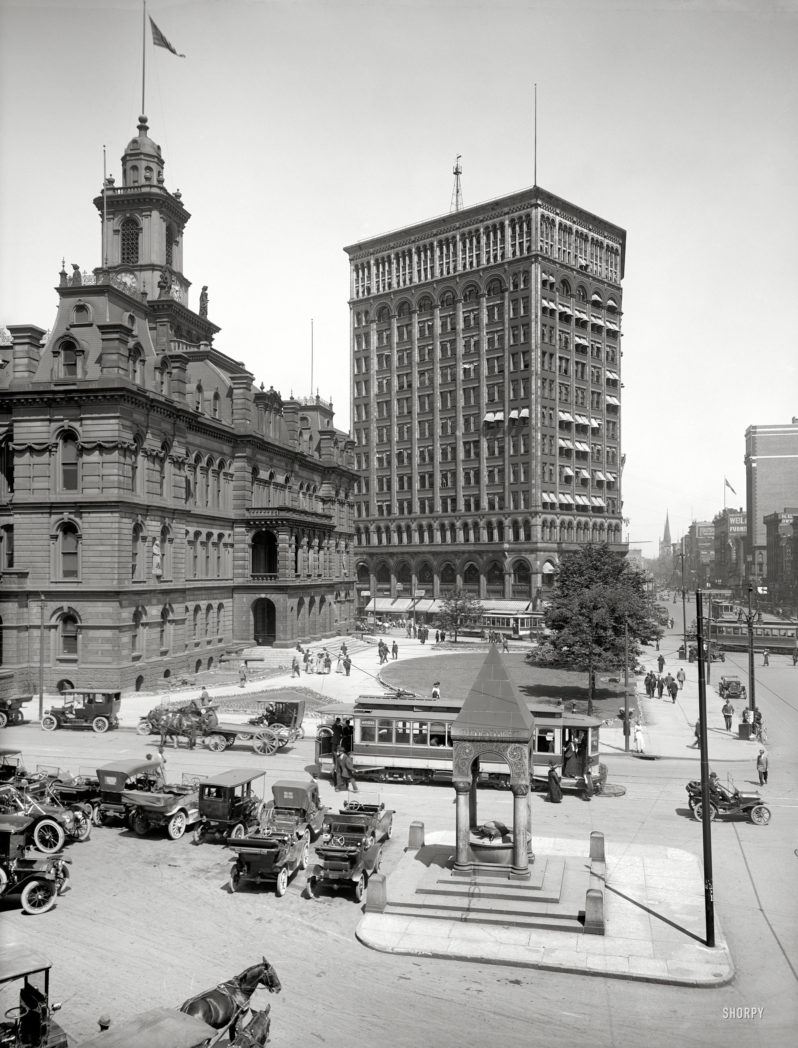 The Motor City circa 1912. "Campus Martius. Detroit City Hall, Bagley Fountain and Majestic Building." Detroit Publishing glass negative. View full size.