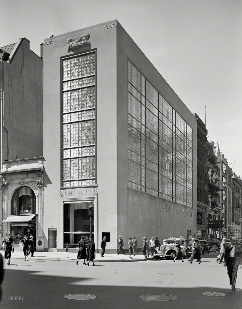 Sept. 8, 1937. "Steuben Glass, 718 Fifth Ave., New York. Exterior, general view. William &amp; Geoffrey Platt, architects." Gottscho-Schleisner photo. View full size.
