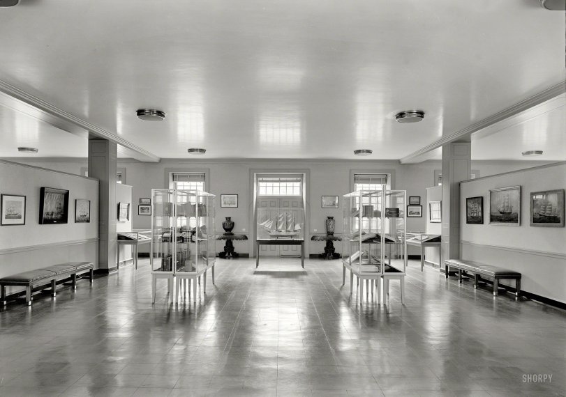 May 2, 1941. "Franklin Delano Roosevelt Library, Hyde Park, New York. Exhibition hall." Large-format negative by Gottscho-Schleisner. View full size.
