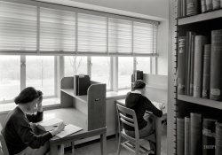 April 24, 1953. "Goucher College, Towson, Maryland. Library interior IV. Moore & Hutchins, client." 5x7 acetate negative by Gottscho-Schleisner. View full size.