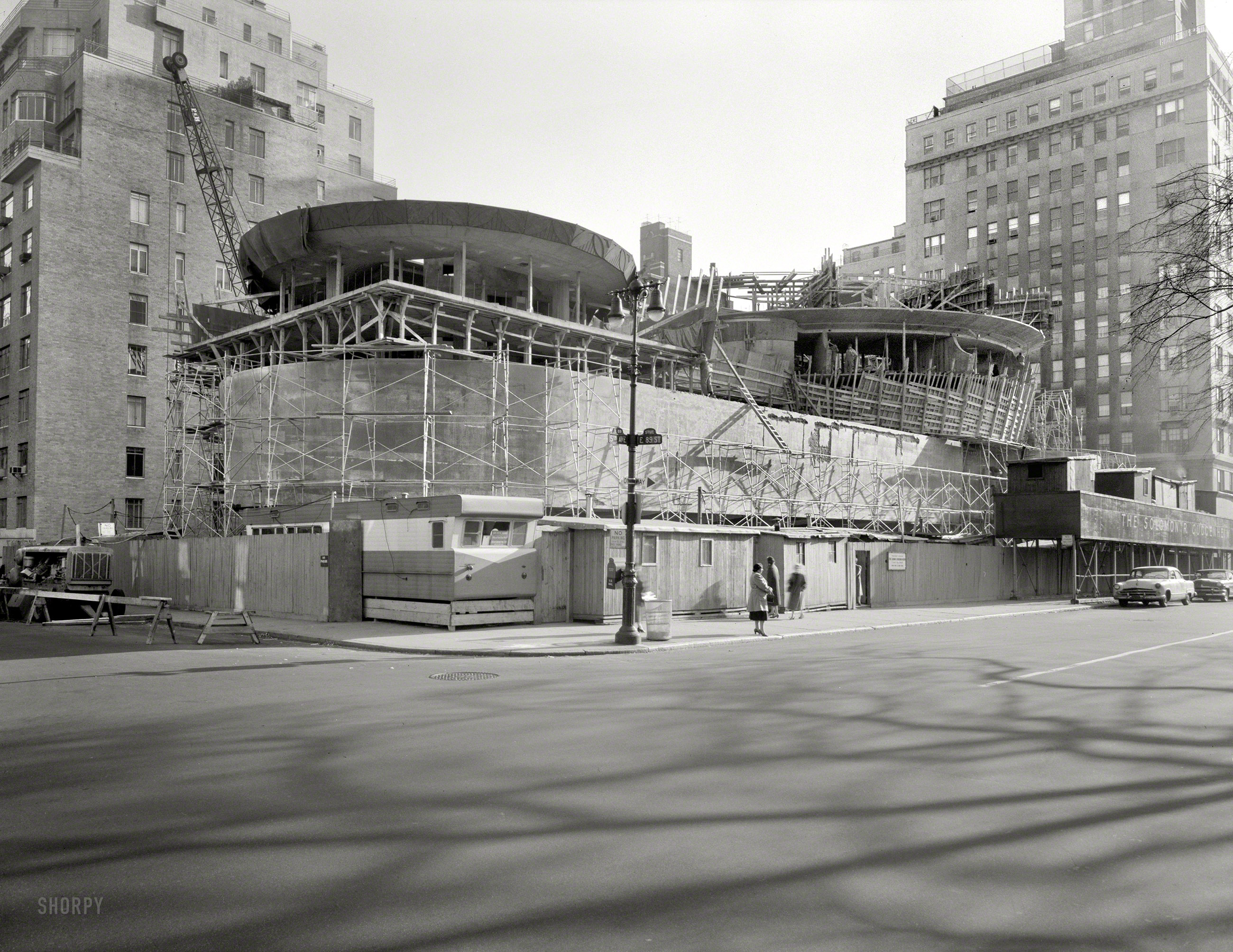 Nov. 12, 1957. "Solomon R. Guggenheim Museum, East 89th Street & Fifth Avenue, New York. Under construction II. Frank Lloyd Wright, architect." Large-format acetate negative by Gottscho-Schleisner. View full size.