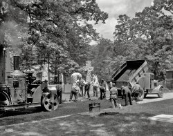 Arlington, Virginia, circa 1935. "Union Paving Co. -- Paving in Arlington National Cemetery." On the left, a Buffalo Springfield steamroller that's the real deal, actually powered by steam. Photo by Theodor Horydczak. View full size.