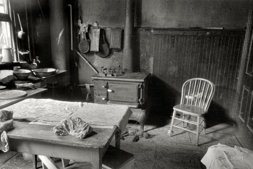 November 1935. Washington, D.C. "Kitchen in Negro home near Union Station." 35mm negative by Carl Mydans, Resettlement Administration. View full size.
