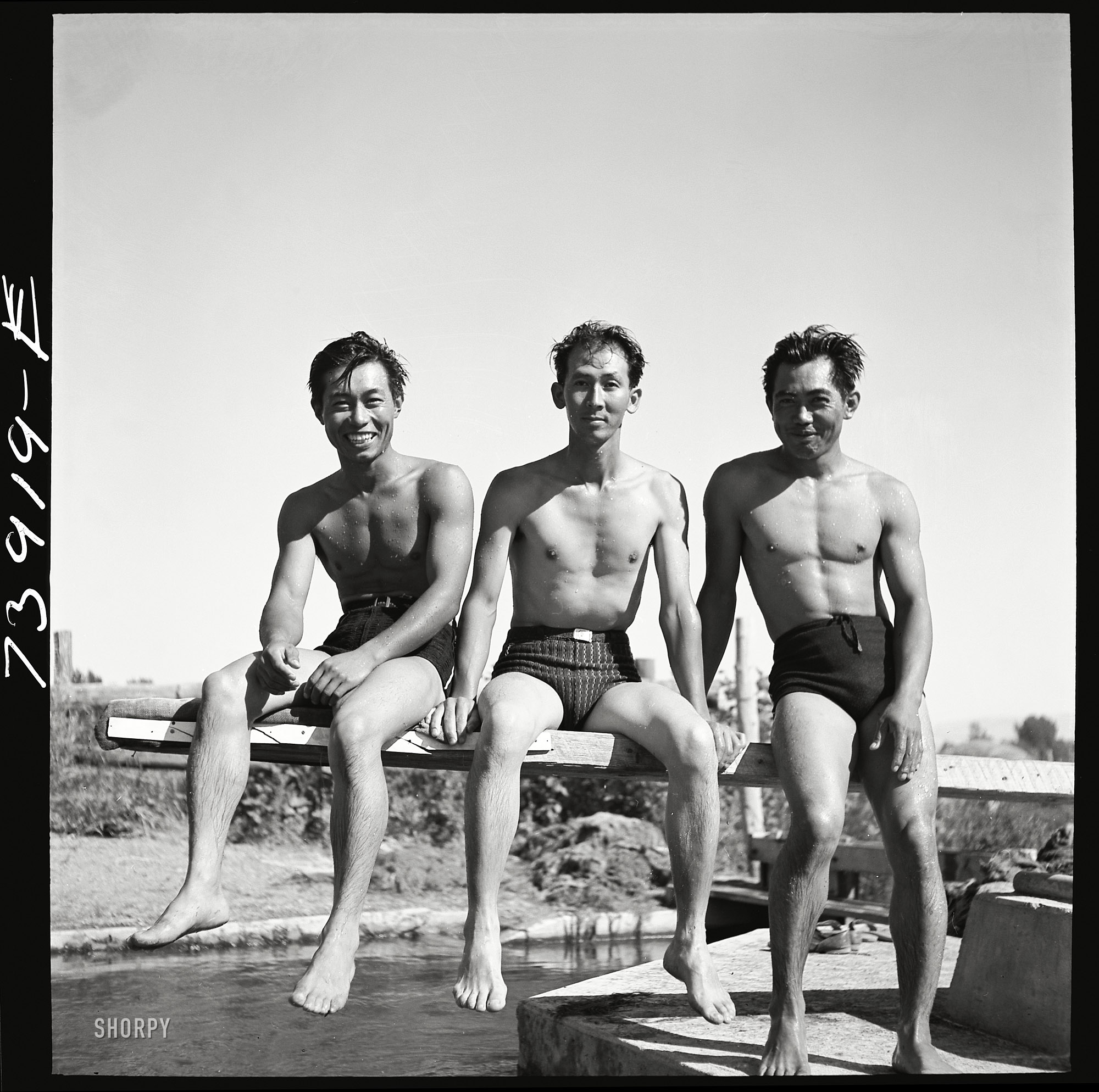 July 1942. "Rupert, Idaho. Former CCC camp now under FSA management. Japanese-American farm workers swimming." Medium format nitrate negative by Russell Lee for the Farm Security Administration. View full size.