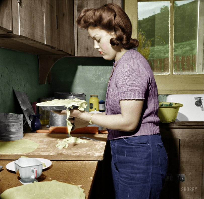Colorized from this Shorpy original. View full size.
