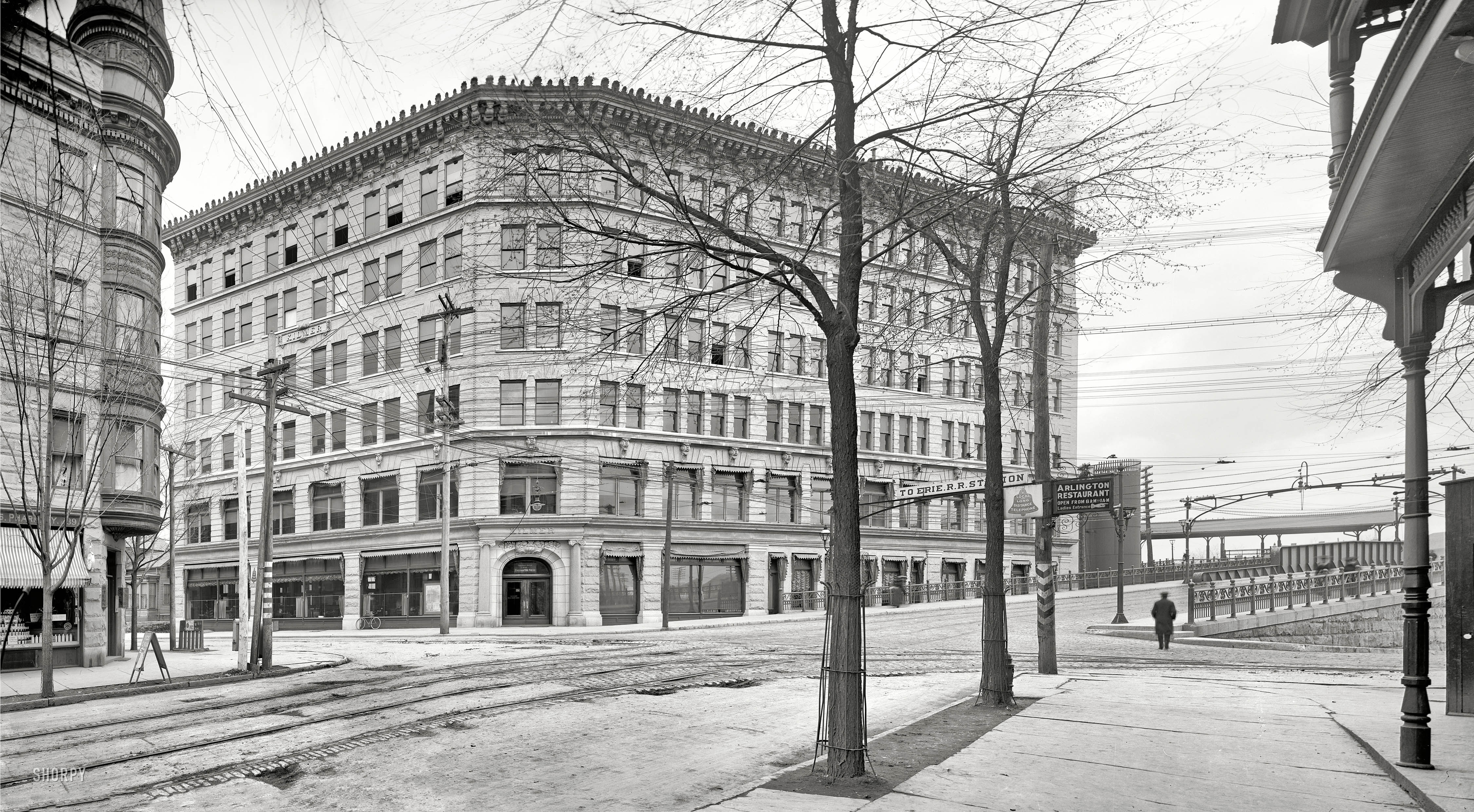 Binghamton, New York, circa 1905. "Kilmer factory." The wellspring of Dr. Kilmer's Swamp Root, a popular patent medicine. The building was also the temporary headquarters of another Kilmer enterprise, the Binghamton Press newspaper. Panorama of two 8x10 inch glass negatives. View full size.