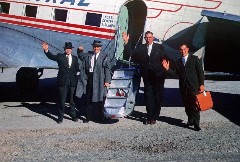 October 1962. "Wisconsin plane trip." En route to Appleton, it's Mad Men with choreography. This would seem to have been a business trip made by Kermy and Janet's father from Baltimore. 35mm Kodachrome slide. View full size.

