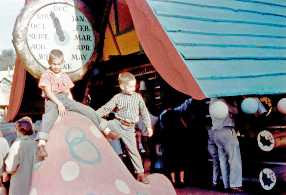 This photo was taken of my brother and me on a 1958 visit to Santa's Village near Los Angeles, at Skyforest, near Lake Arrowhead in the San Bernardino Mountains. We lived just south of San Francisco at the time, but all the relatives were in the Los Angelas area, so every year we'd make our annual Christmas trip to LA. As you can see by the clock overhead, Christmas is fast approaching! 