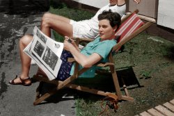 Colorized version of this Shorpy photo. View full size.