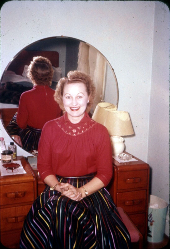 1941 - Arlene "Billie" (Wogatske) Morrell. 5 Bellaire Dr, Old Saybrook, CT. 35mm Kodachrome slide. View full size.